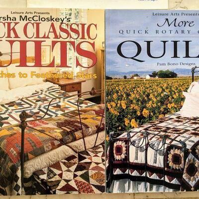 Lot# 60 s 3 Quilting books Vintage Aunt Martha's Favorite Quilts and Leisure Arts