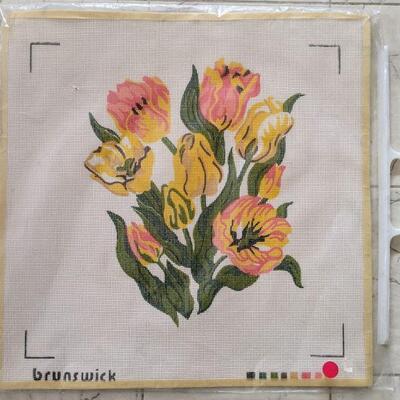 Lot #68 Vintage Brunswick Needlepoint kit Spring Tulip Wool Yarn