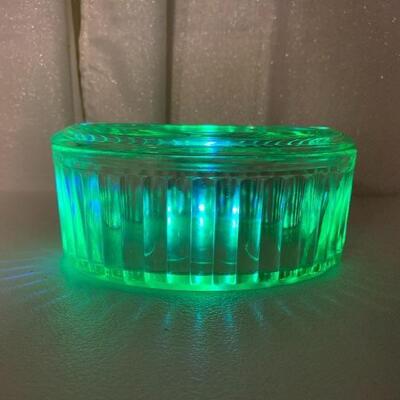 Lot# 73 S Uranium Green Vaseline Depression Glass Covered Trinket Candy Dish