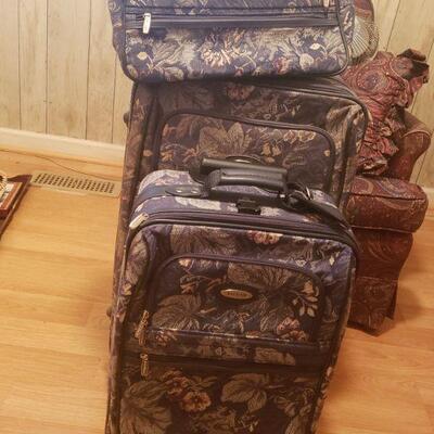 3 piece blue jaguar luggage  set