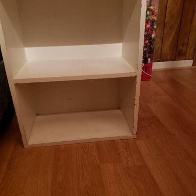 Wood bookcase