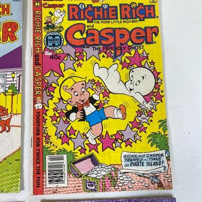 Lot #95 S Vintage Harvey World Comics Richie Rich Lot