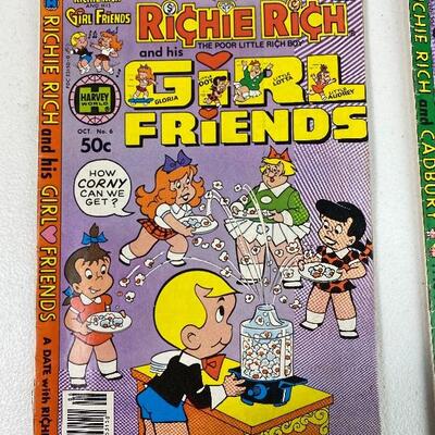 Lot #95 S Vintage Harvey World Comics Richie Rich Lot