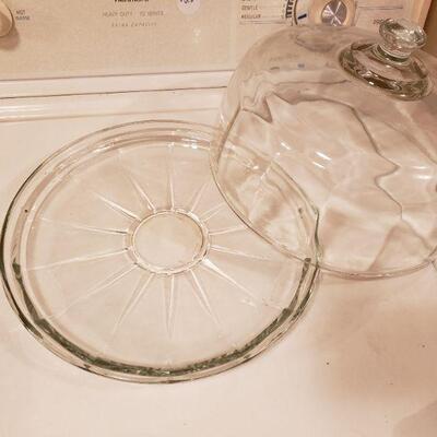 Glass cake plate & cover