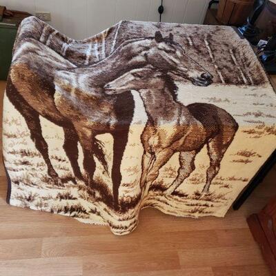 Beautiful Large Horse Throw