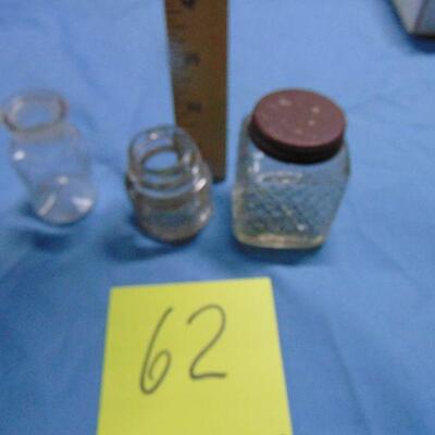 62  Small jars