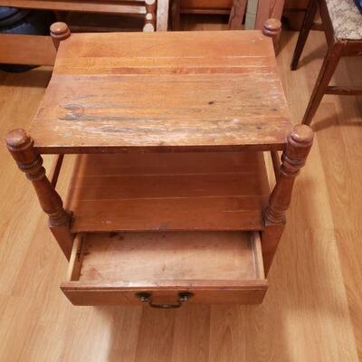 Permanized Mengel night stand