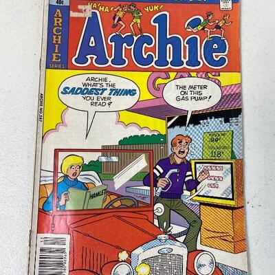 Lot # 117S Vintage Fawcett Archie Comics Group Lot 