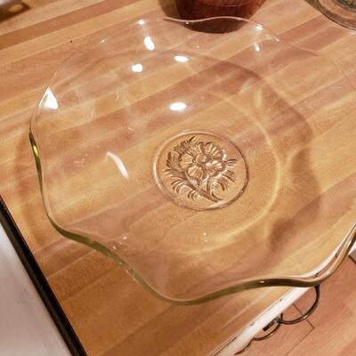 Ribbon edged glass bowl