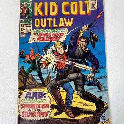 Lot #120 S Vintage Marvel Comics Group Kid Colt 1968
