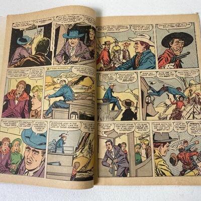 Lot #123 S Vintage Marvel Comics Group Gunsmoke Western With Kid Colt 1963