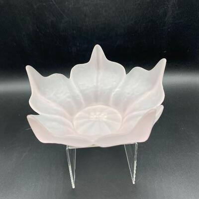Vintage Frosted Pink Lotus Flower Dish by Viking Glass YD#011-1120-00098