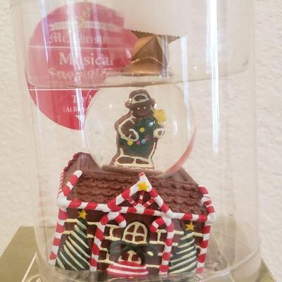 Lot 344: Christmas Cheer Lot