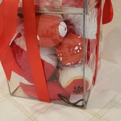 Lot 345: New - Cat Stocking & Dog Gift 10 