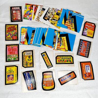 VINTAGE WACKY PACKY STICKERS & CARD BOARD CARDS 