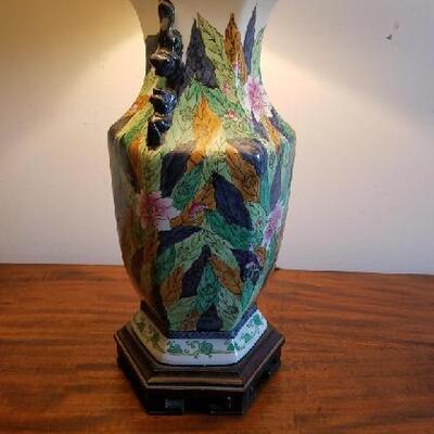 Floral Asian Vase Table Lamp