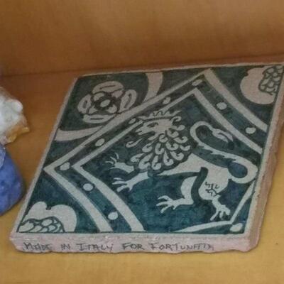 Italian made Lion Tile