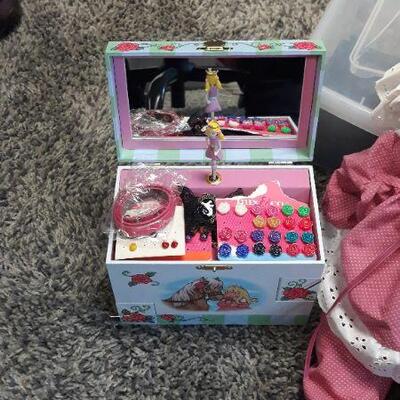 Porcelain Doll w/ Girl's Jewelry Box