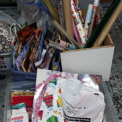 Gift Wrap & Party Supplies 