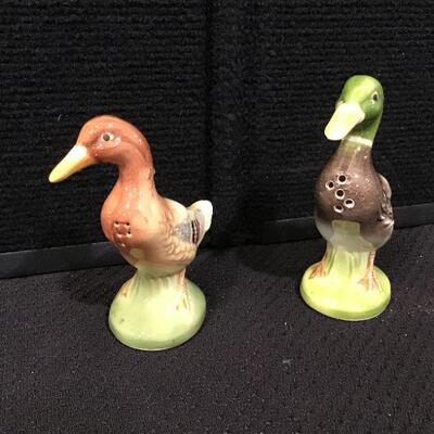 #L9 - Hinode Duck S&P Shakers