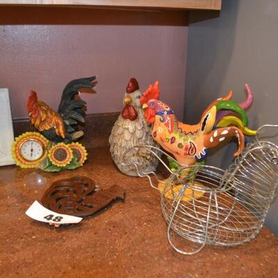 LOT 48 CHICKEN AND ROOSTER DECOR 