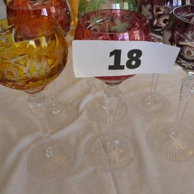 LOT 18 COLORED CRYSTAL GLASSES (SET OF 6)