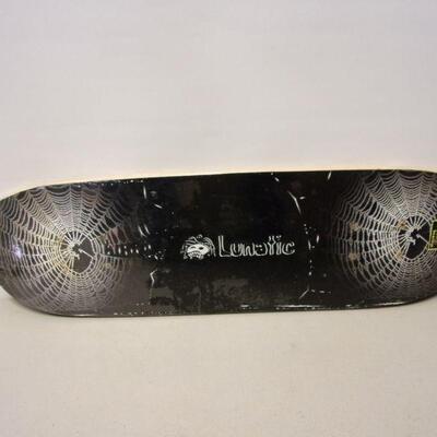 Lot 10 - Lunatic Skateboard
