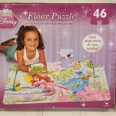 Lot 350: Princess Gift Lot