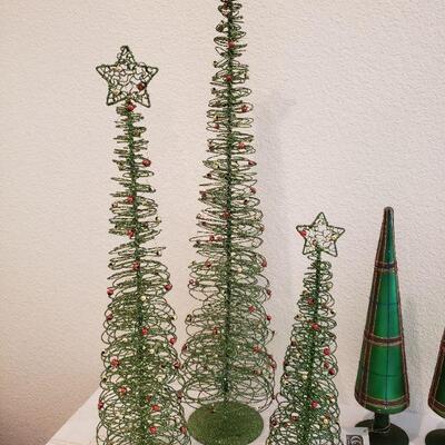 Lot 351: Christmas Tree Lot (3 Metal Trees & 2 Glass Trees)
