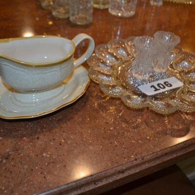 LOT 106 EGG PLATE, TWO GLASS ITEMS AND GRAVY BOAT