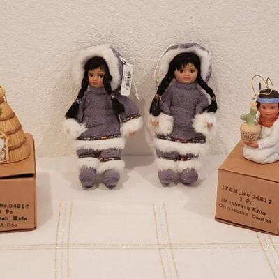 Lot 354: Indigenous People Ornaments 