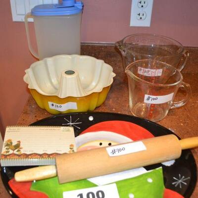 LOT 100 KITCHEN AND BAKE WARE