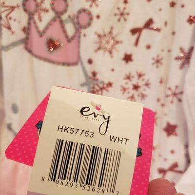 Lot 355: New Girls Dresses Size 6