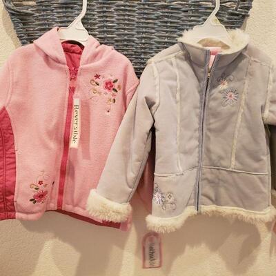 Lot 358: NEW Girls Reversible Jacket (4T) & Coat (Size 5)