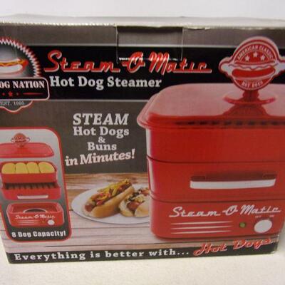 Lot 25 - Steam O Matic Hot Dog Steamer