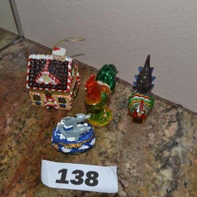 LOT 138 HOME DECOR GROUPING