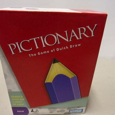 Lot 8 - Pictionary The Game Of Quick Draw