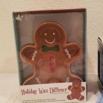 Lot 361: Holiday Cheer Lot