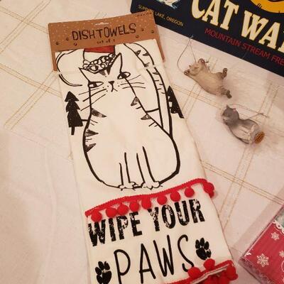 Lot 372: Cat Enthusiast Lot
