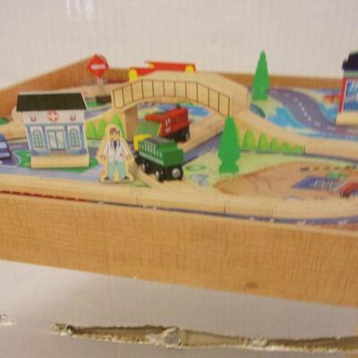 Lot 16 - 45 Piece Train Set With Table 