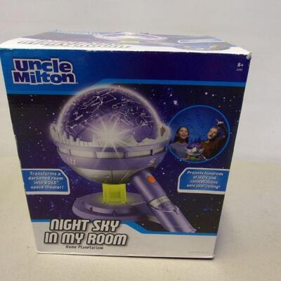 Lot 56 - Night Sky In My Room Light Up Set Uncle Milton 