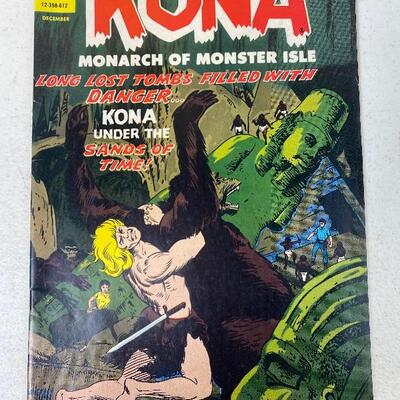 Lot #194 S Vintage Dell Comics 1966 Kona 1963 Jungle War Stories