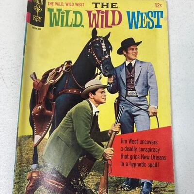 Lot 213 S Vintage Western Gold Key Comics Lone Ranger Cowboy In Africa Chuck Connors Wild Wild West Turok 1966 â€˜67 â€˜68