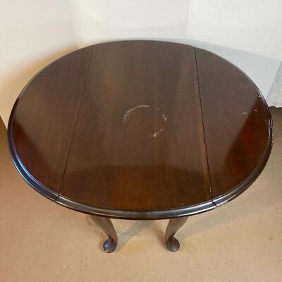 Lot# 212 Solid Queen Anne Mahogany Drop Leaf Table Multipurpose 