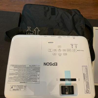 Epson EX3220 Projector
