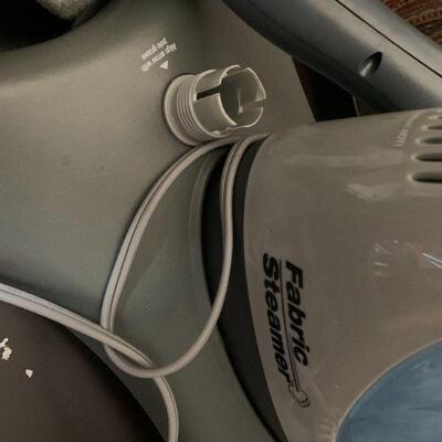 Shark GS300 Fabric Steamer