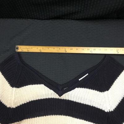 Jamie ScottÂ® Deep V-neck sweater YD#011-1120-00332