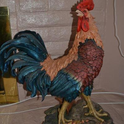 LOT 315 LARGE DE CAPOLI COLLECTION RESIN ROOSTER FIGURINE