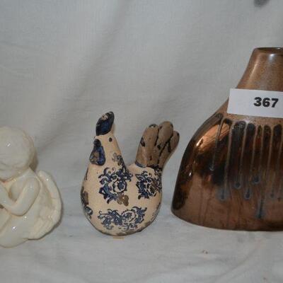 LOT 367 HOME DECOR GROUPING