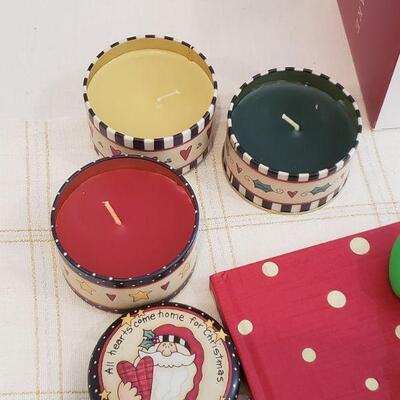 Lot 393: NEW Holiday Cheer Lot